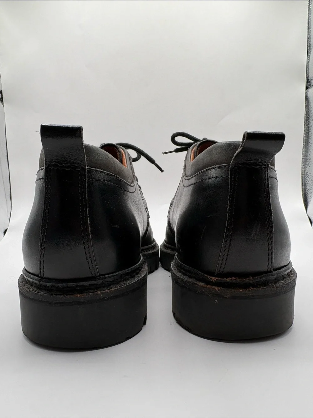 Johnston & Murphy Derby Shoes Mens 9.5 Black Leather Lug Sole Made in Italy